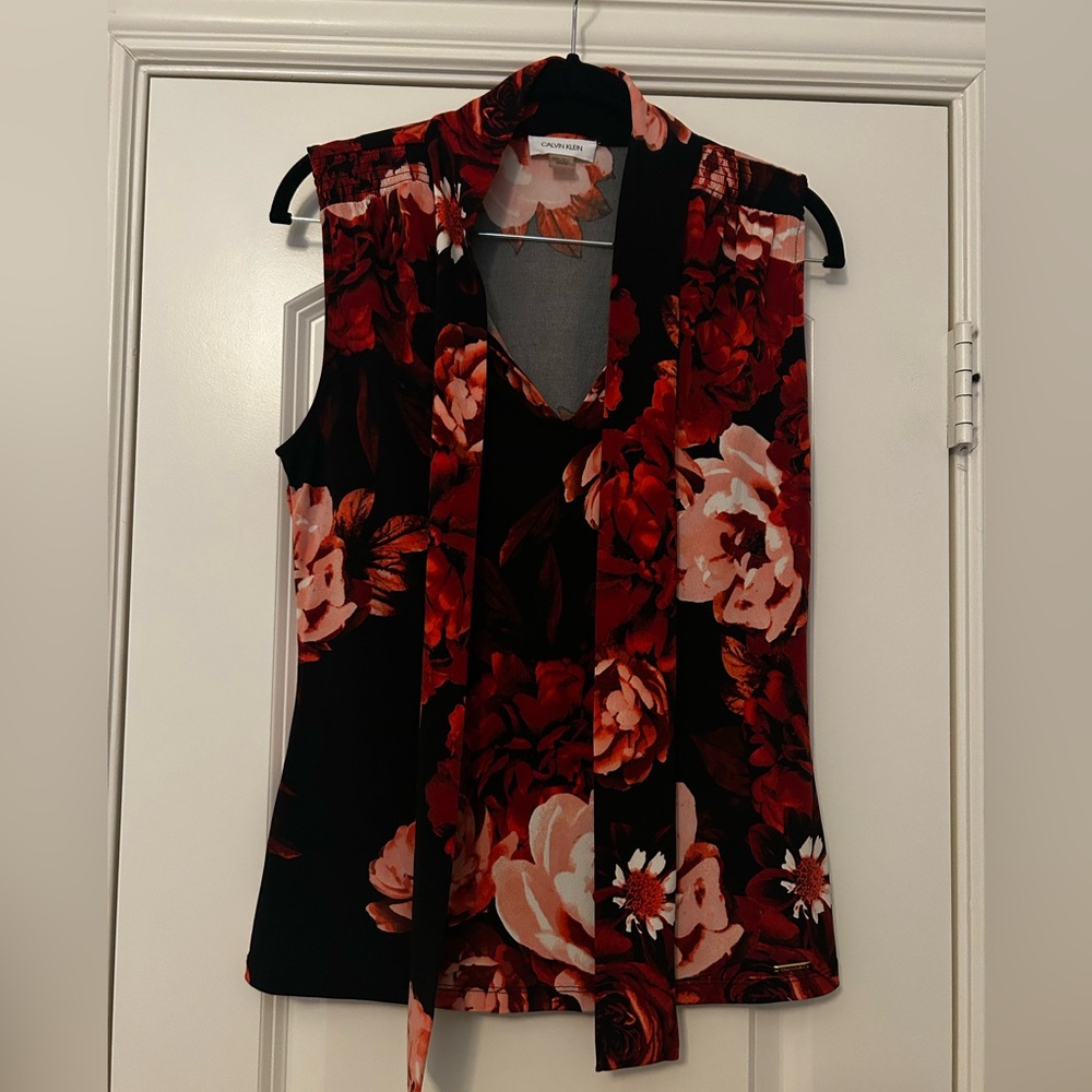 Calvin Klein Floral Sleeveless Top - Black and Red